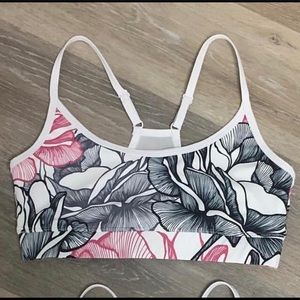 NWOT love fitness sports bra